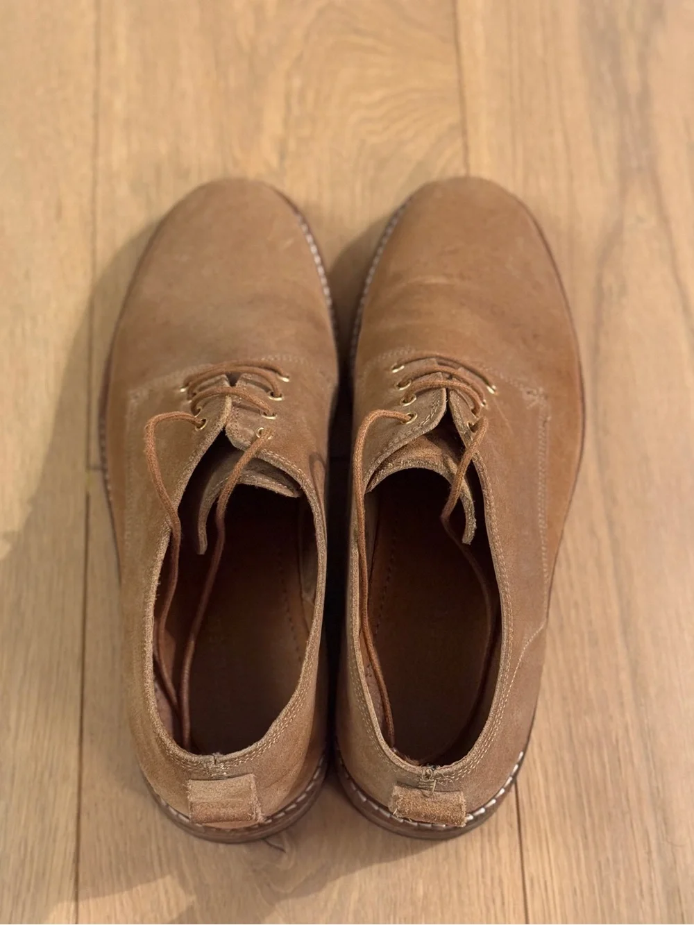 Men's Tan Suede Lace-Up Derby Shoes